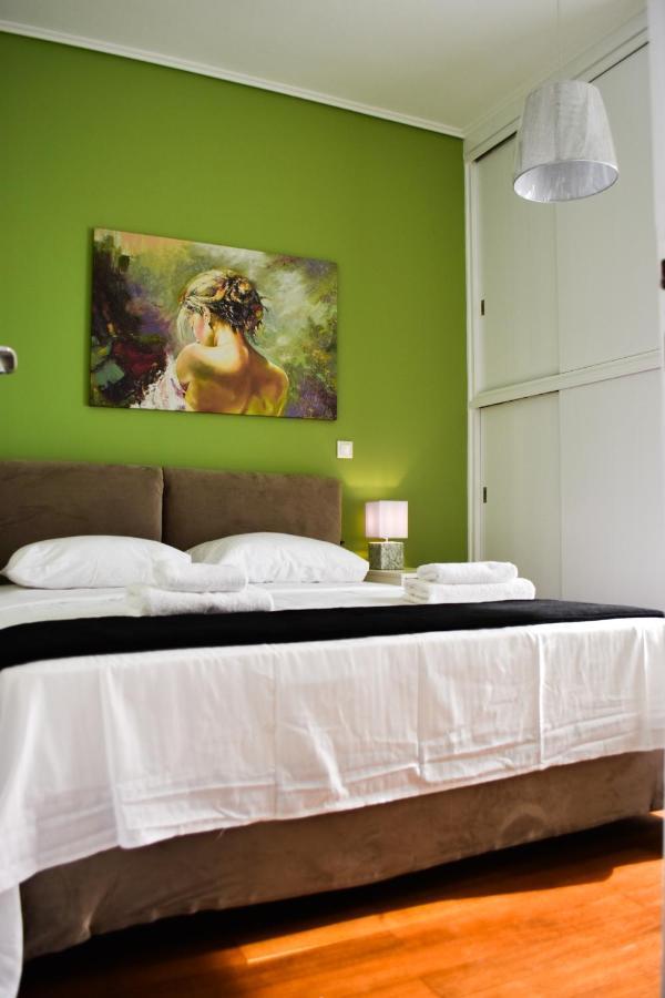 Βright Walled Designed Apt In Glyfada Center Athene Buitenkant foto
