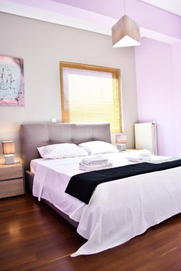 Βright Walled Designed Apt In Glyfada Center Athene Buitenkant foto